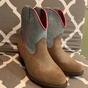 Sparkly Cowgirl boots size youth 1